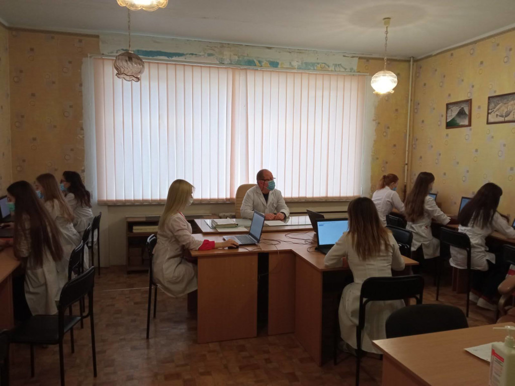З успіхом відбувся перший етап олімпіади з хірургії!